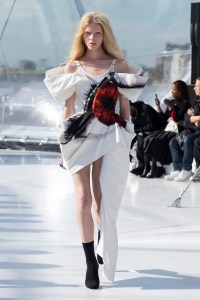 Alexander McQueen RTW Spring 2023