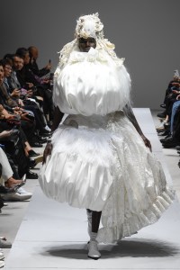 Comme Des Garcons RTW Spring 2023