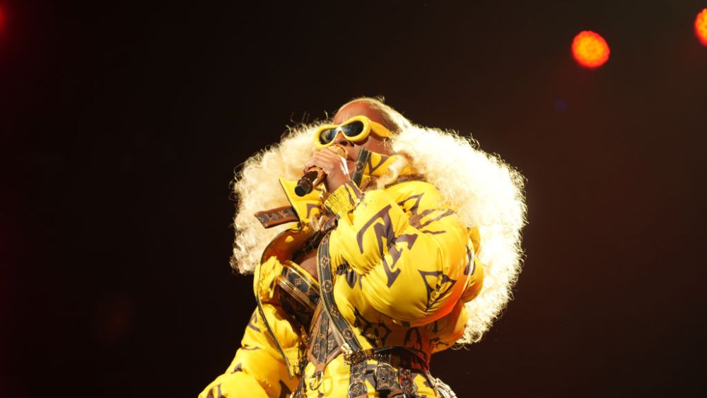 NEW YORK, NEW YORK - OCTOBER 20: Mary J. Blige performs onstage during the 'Good Morning Gorgeous Tour' at Barclays Center of Brooklyn on October 20, 2022 in New York City. (Photo by Manny Carabel/Getty Images)