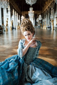 Emilia Schüle (Marie Antoinette)