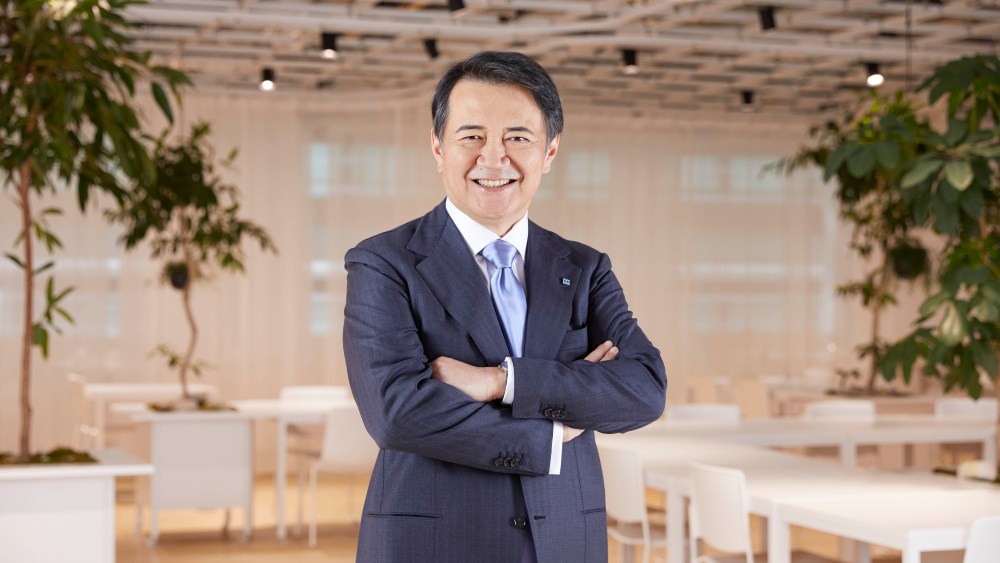 Kazutoshi Kobayashi