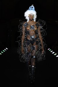 Noir Kei Ninomiya RTW Spring 2023