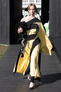 Serpentine Gallery, London, 11th October 2022. Roksanda presents her Spring Summer 2023 designs as part of London Fashion Week.©Chris Yates/ Chris Yates Media