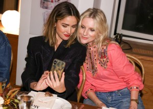 Rose Byrne, Laura Brown