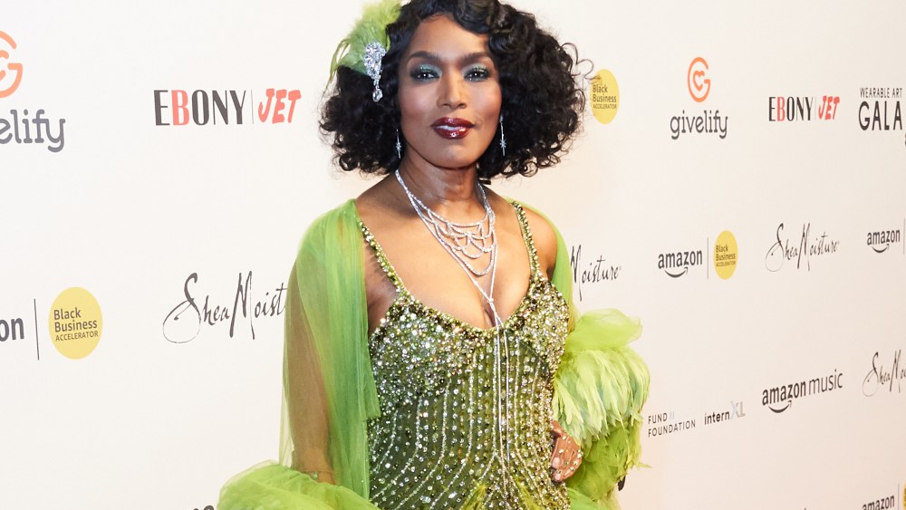 SANTA MONICA, CALIFORNIA - OCTOBER 22: Angela Bassett attends the 5th annual Wearable Art Gala honoring Angela Bassett and Mark Bradford at Barker Hangar on October 22, 2022 in Santa Monica, California. (Photo by Unique Nicole/Getty Images)