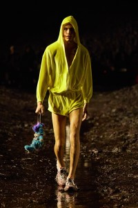 Balenciaga RTW Spring 2023