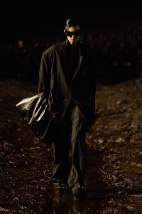Balenciaga RTW Spring 2023