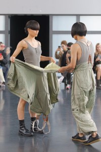 Beautiful People RTW Spring 2023