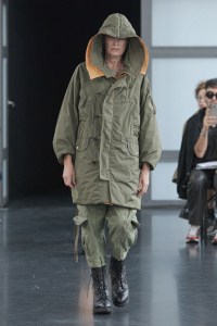 Beautiful People RTW Spring 2023
