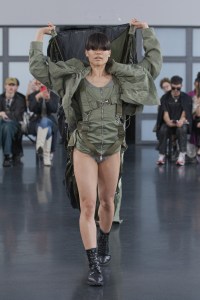 Beautiful People RTW Spring 2023