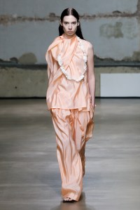 Christian Wijnants RTW Spring 2023