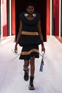 Louis Vuitton RTW Spring 2023