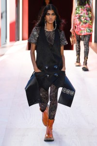 Louis Vuitton RTW Spring 2023