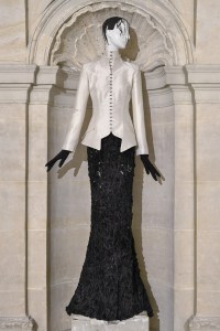 Olivier Theyskens RTW Spring 2023