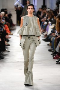 Sacai RTW Spring 2023