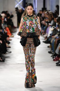 Sacai RTW Spring 2023