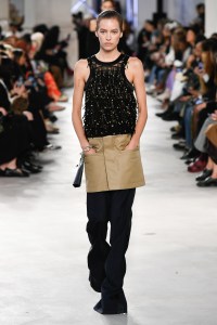 Sacai RTW Spring 2023