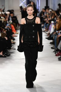 Sacai RTW Spring 2023