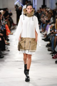 Sacai RTW Spring 2023