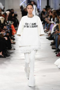 Sacai RTW Spring 2023