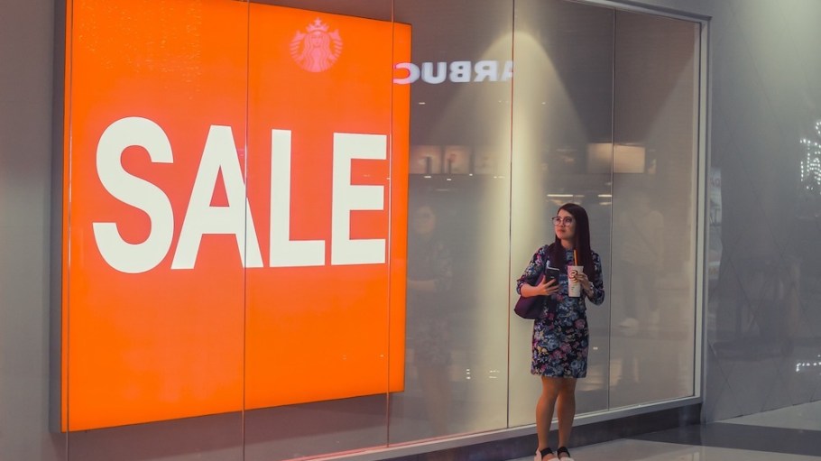 Warning Signs and Challenges Ahead: Consumer Spending in Flux