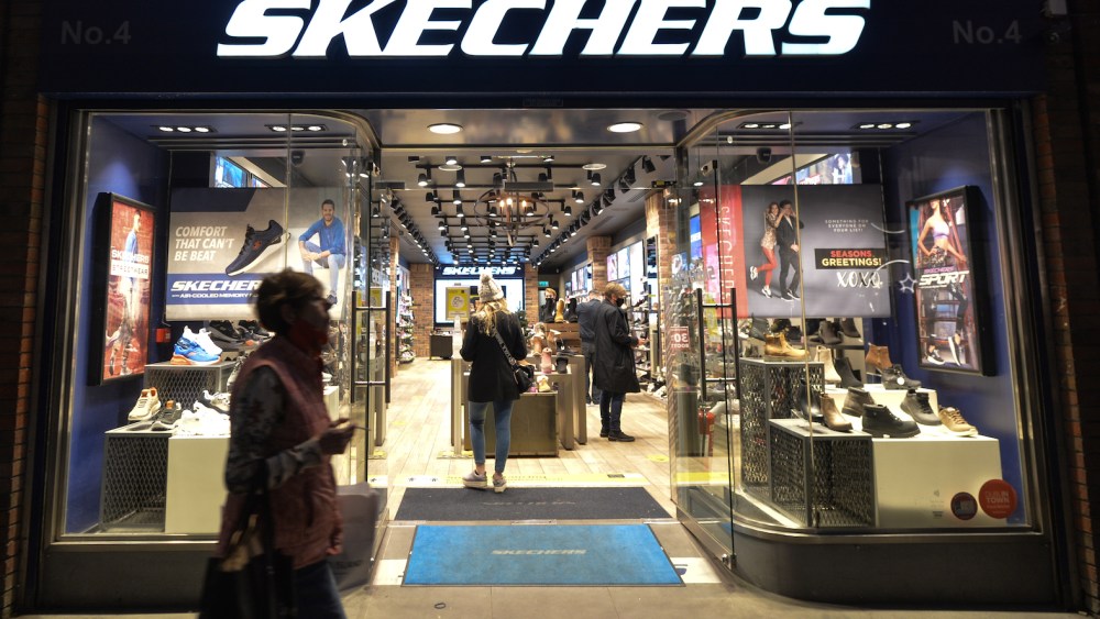 Skechers had another strong top-line quarter in the face of global headwinds as sales leapt 20.5 percent to $1.88 billion in its third period. Net earnings for the footwear seller totaled $85.9 million, falling short of initial guidance as incremental logistics costs and capacity constraints weighed on margins.