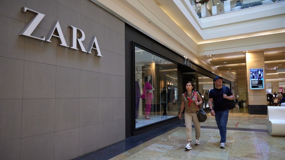 Zara Owner Offloads Russian Business