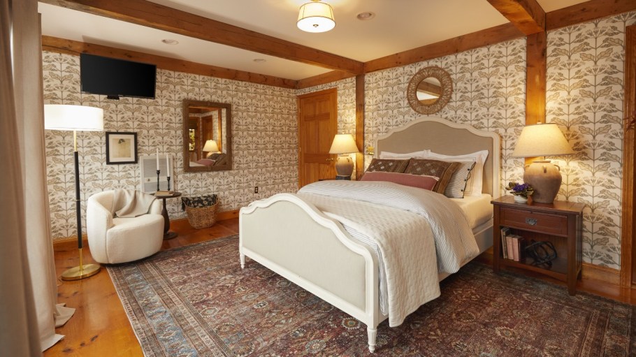 Hospitality is the hot new trend for companies hoping to immerse consumers in their brand and lifestyle. Just ask RH, HomeGoods and now Home Depot.