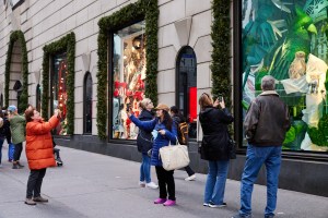 Black Friday shopping in New York City, 2022