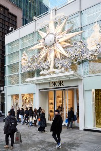 Black Friday shopping in New York City, 2022