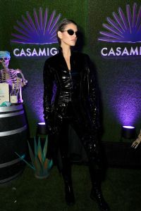 BEVERLY HILLS, CALIFORNIA - OCTOBER 28: Kaia Jordan Gerber attends the Casamigos Halloween Party Returns in Beverly Hills on October 28, 2022 in Beverly Hills, California. (Photo by Kevin Mazur/Getty Images for Casamigos)