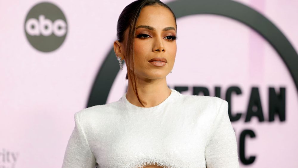 LOS ANGELES, CALIFORNIA - NOVEMBER 20: (EDITORIAL USE ONLY) Anitta attends the 2022 American Music Awards at Microsoft Theater on November 20, 2022 in Los Angeles, California. (Photo by Frazer Harrison/Getty Images)