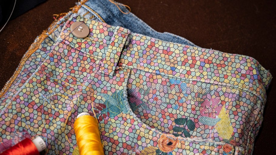 Gruppo Florence has acquired a luxury jeans maker Ideal Blue Manifatture.
