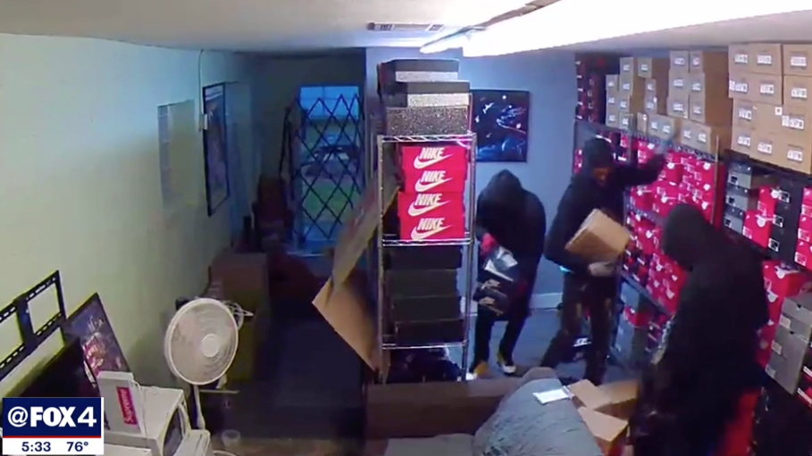 Surveillance footage of three suspects
 stealing sneakers from Fort Worth, Texas footwear store Laced Connection.