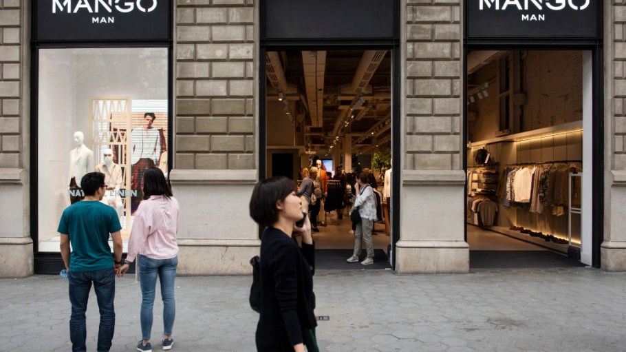 Mango's international expansion includes a tenth store in Singapore, this one featuring its new Mediterranean retail concept.