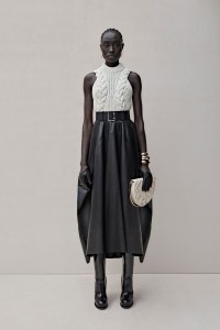 Alexander McQueen Pre-Spring 2023