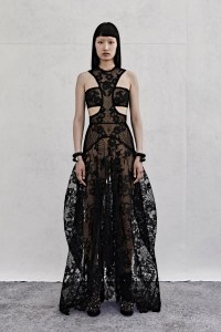 Alexander McQueen Pre-Spring 2023