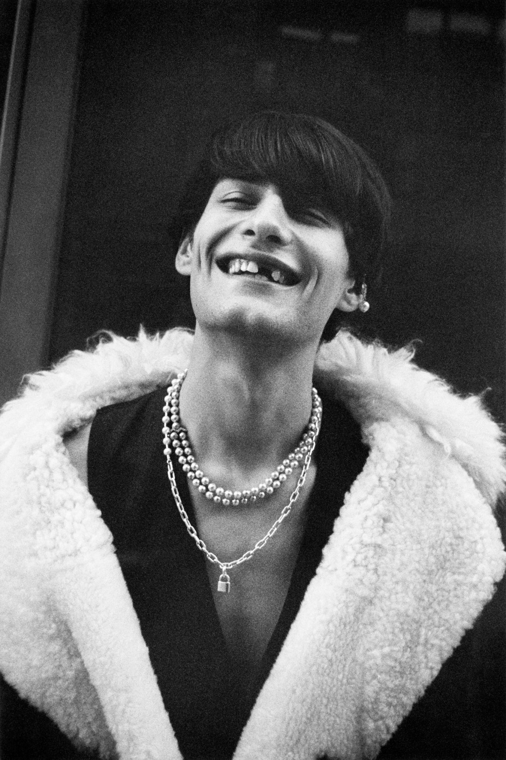 Men Turn to Pearls, Vintage-Inspired Watches for Modern Cool Factor