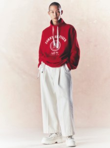 Tommy Hilfiger RTW Spring 2023