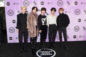 Yeonjun, Soobin, Beomgyu, Taehyun and HueningKa of TXT at the 2022 American Music Awards held at the Microsoft Theater at L.A. Live on November 20, 2022 in Los Angeles, California.