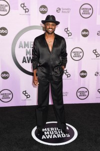 Wayne Brady at the 2022 American Music Awards held at the Microsoft Theater at L.A. Live on November 20, 2022 in Los Angeles, California.