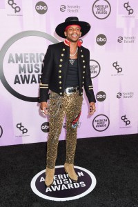 Jimmie Allen at the 2022 American Music Awards held at the Microsoft Theater at L.A. Live on November 20, 2022 in Los Angeles, California.