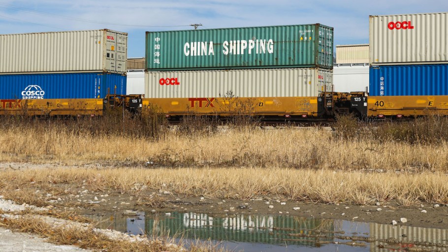 IAM union ratifies contract with railroads