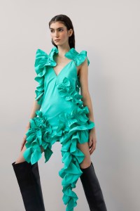 Aknvas Pre-Fall 2023