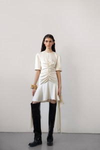 Aknvas Pre-Fall 2023