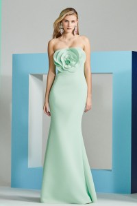 Badgley Mischka Pre-Fall 2023