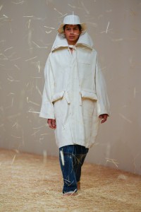 Jacquemus RTW Spring 2023