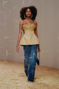 Jacquemus RTW Spring 2023