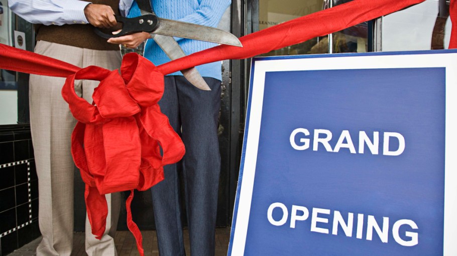 On the fashion front, store openings in 2022 are estimated at 3,544 based on company disclosures, with store closings totaling 1,567.
