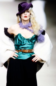 A look from the Vivienne Westwood Fall 2000 Ready to Wear Runway Show.